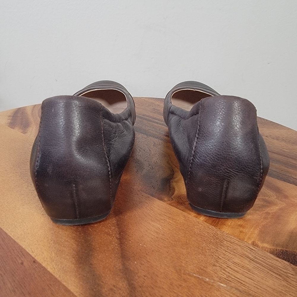 Dansko Lisanne Brown Leather Flats Burnished Bronze Toe Cap Size 37 - Picture 6 of 17